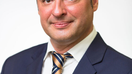 Jaka Repanšek, specialist za pravo in management medijev, komunikacij in digitalnega poslovanja