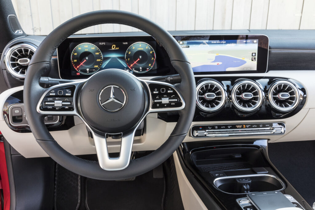 Mercedesova revolucija v potniški kabini
