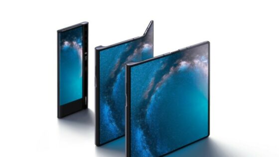 Upogljivi Huawei Mate X na Kitajskem že razprodan