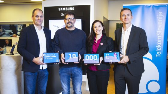 Telekom Slovenije in Samsung sta Slovenskemu združenju Europa Donna predala donacijo v višini 10.000 evrov