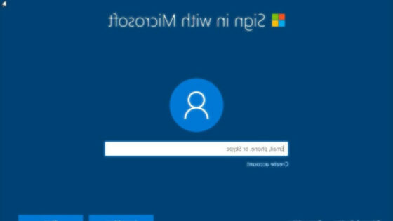 Microsoft ne želi, da novi Windows 10 home uporabljamo brez Microsoftovega spletnega računa.