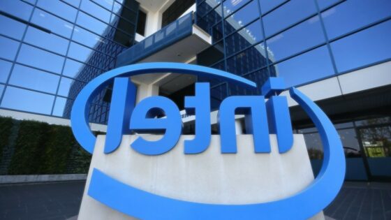 Intel in MediaTek bosta poskrbela, da bo mobilno omrežje 5G na voljo tudi uporabnikom prenosnih računalnikov.