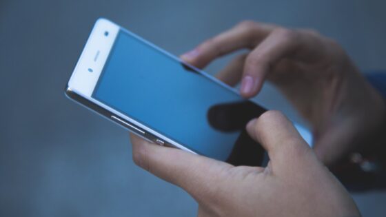 Kako bodo naši pametni telefoni zgledali leta 2025?