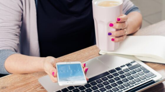 Ali veste, kako dolgo preživi virus Covid-19 na vašem telefonu?