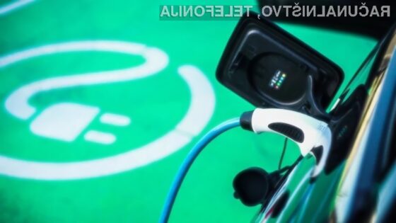 Električne avtomobile bi lahko kmalu polnili povsem brezžično.