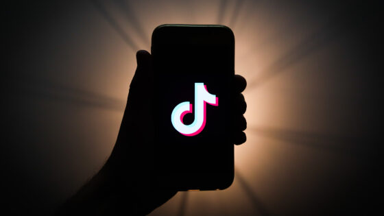 V mesecu avgustu 2020 je bila mobilna aplikacija TikTok prenesena kar 63,3 milijonov krat