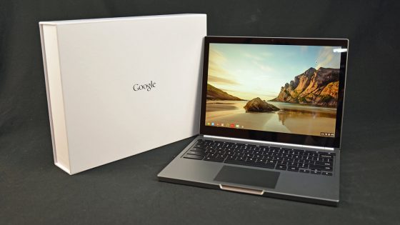 Povpraševanje po prenosnih računalnikih Chromebook se je povečalo za kar neverjetnih 122 odstotkov.