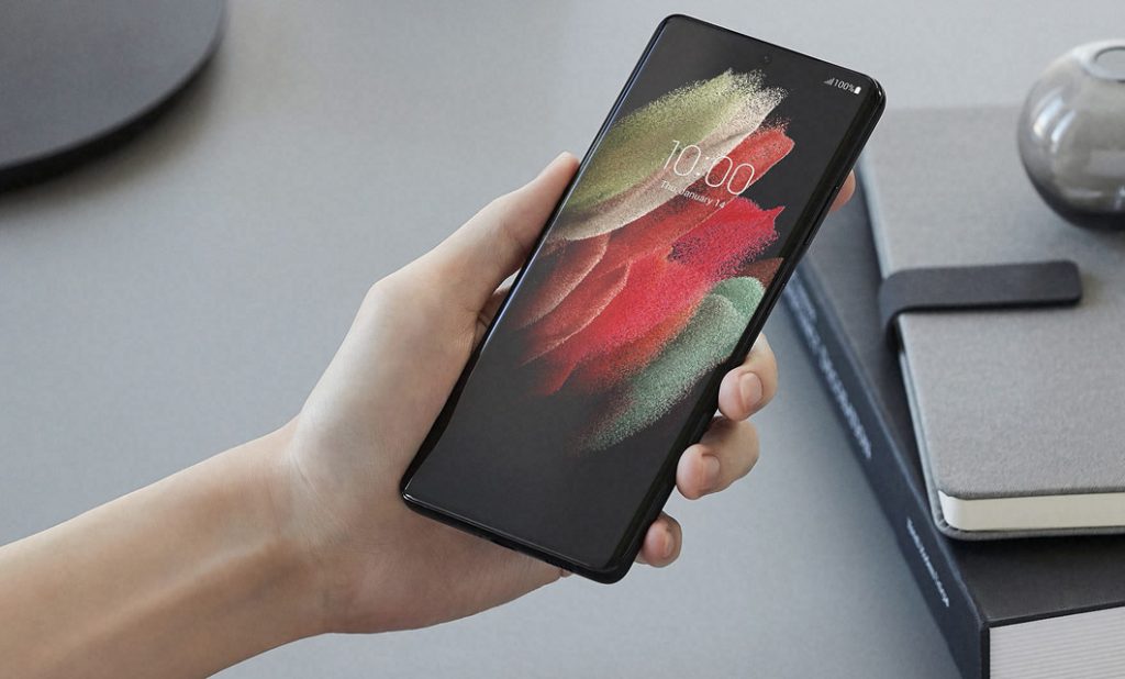 Vsi pametnih mobilnih telefonov družine Galaxy S21 so združljivi z digitalnim peresom S-Pen.