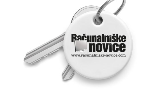 Slednik predmetov Chipolo ONE z logotipom Računalniških novic