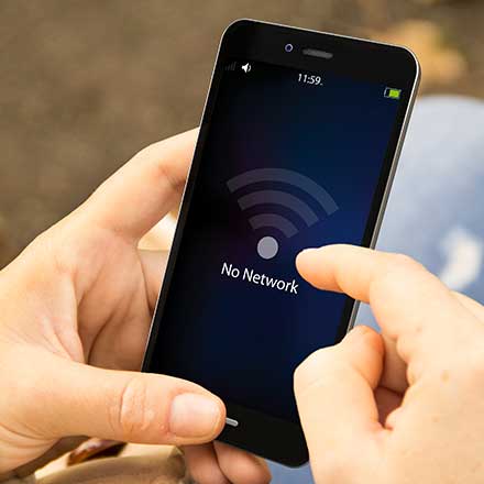 Od julija 2020 Wi-Fi Alliance zahteva, da vse naprave, ki želijo pridobiti certifikat Wi-Fi, podpirajo WPA3.