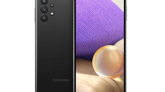 Pametni mobilni telefon Samsung Galaxy A32 5G za malo denarja ponuja veliko!