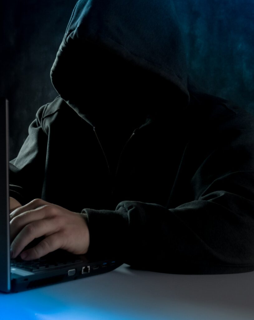 kibernetske-vojne-kibernetska-varnost-kibernetski-napadi-informacijska-varnost-2