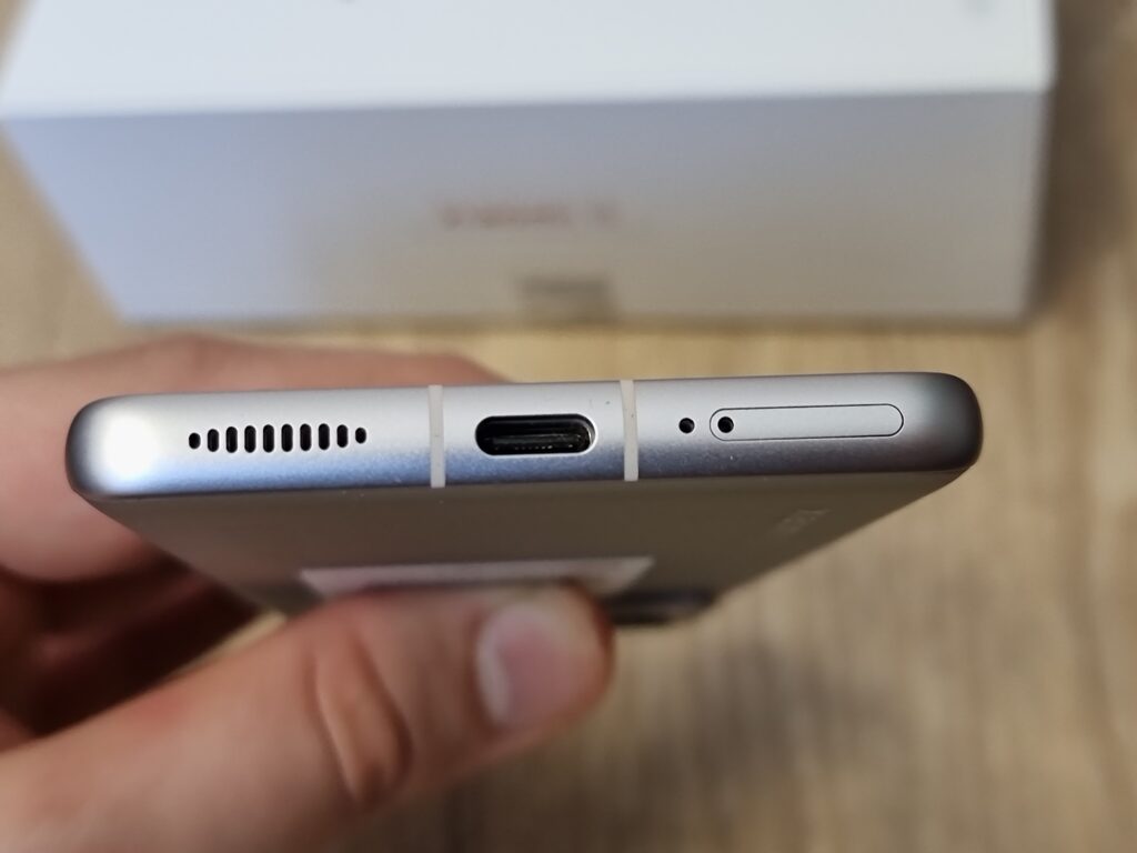 Xiaomi-12-pametni-telefoni-Xiaomi (4)