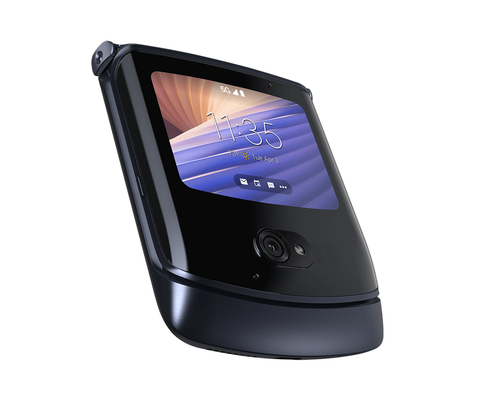 Vsestransko uporabni prepogljivi telefon Motorola Razr 2022!