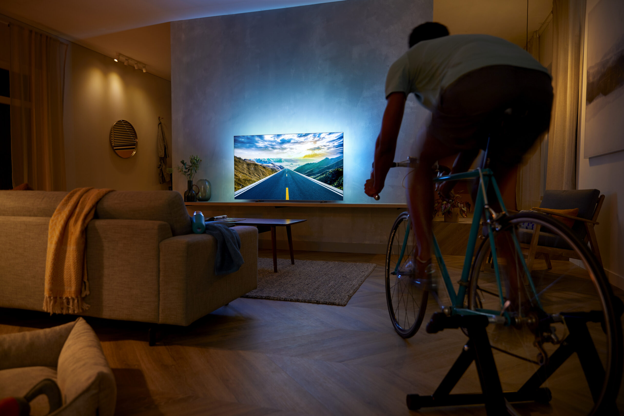 Téléviseur Philips unique au monde avec technologie OLED et Ambilight pour le sport, les films ou les jeux