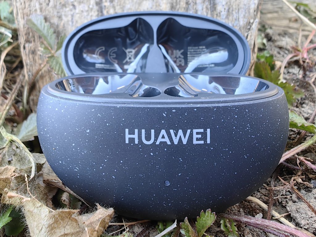 Huawei-FreeBuds-5i-brezzicne-slusalke-6