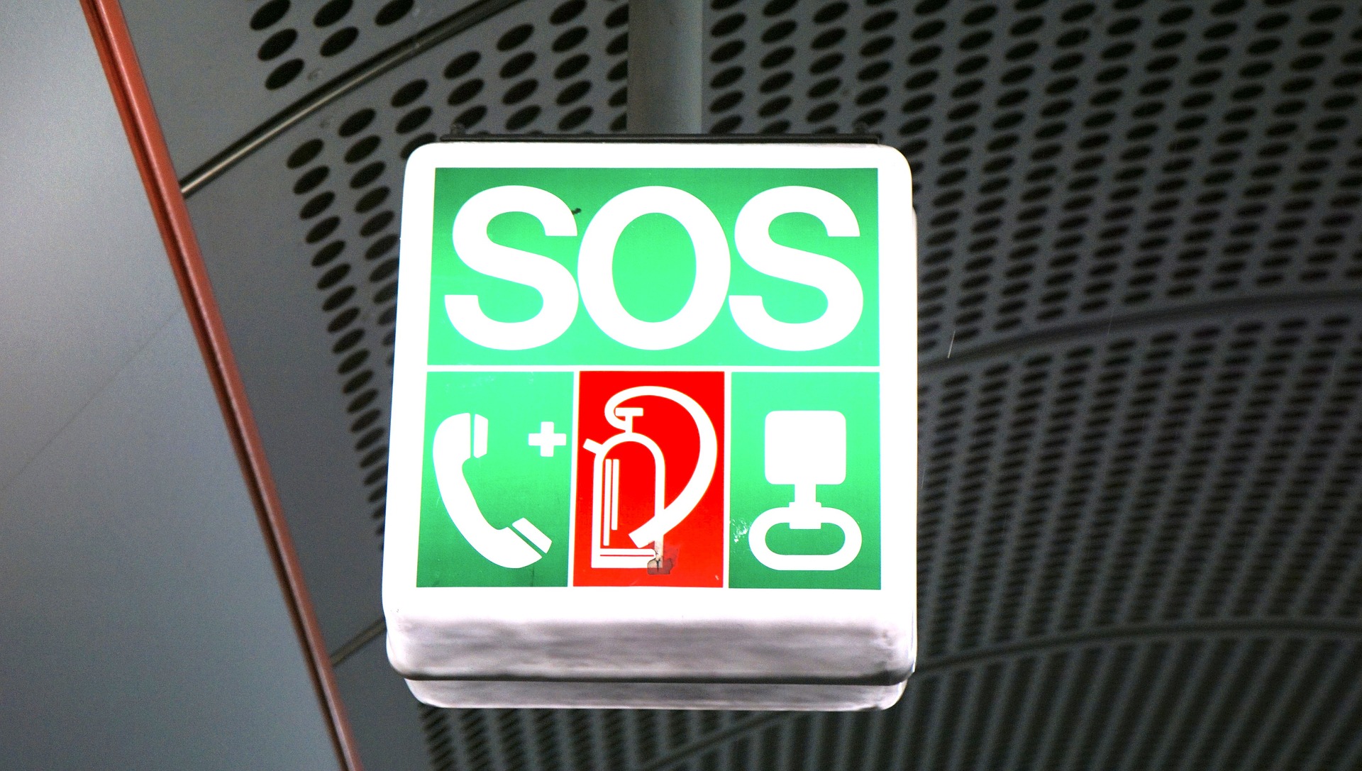 Voici comment fonctionne le SOS par satellite