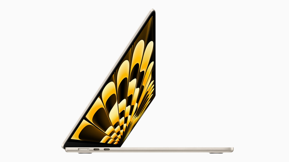 Novi MacBook Air 15 od znotraj!