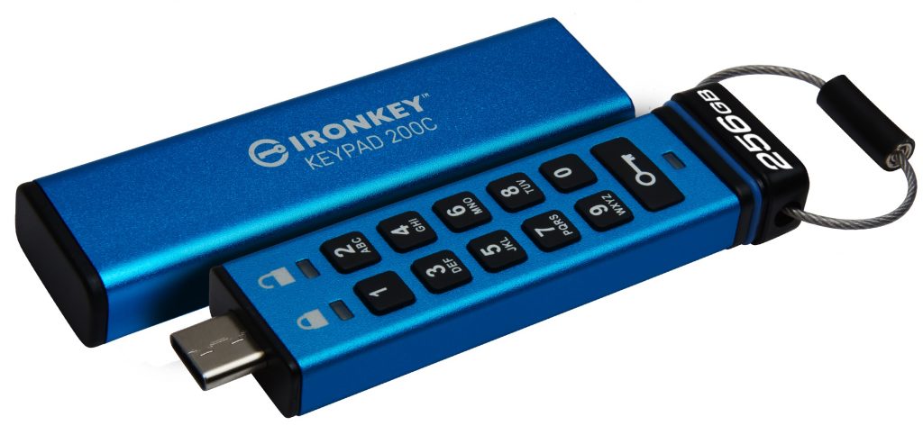 Kingston dodal USB Type-C model v družino varnih ključkov IronKey Keypad 200