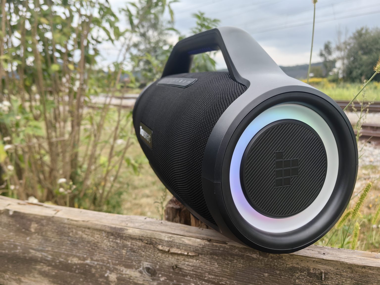Test zvočnika Tronsmart Bang Max: bo poskrbel za dovolj hrupa ...