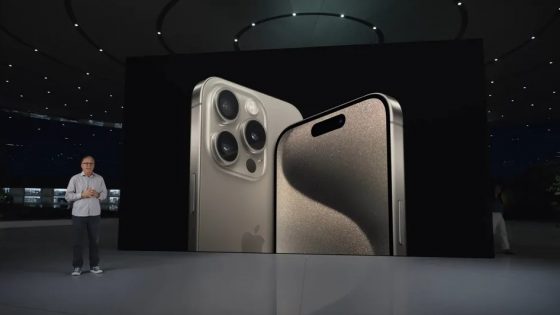 Apple je včeraj predstavil nove telefone iPhone 15