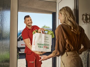 V podjetju SPAR Slovenija so z dostavo živil na dom pričeli že leta 2018. Foto: SPAR Slovenija
