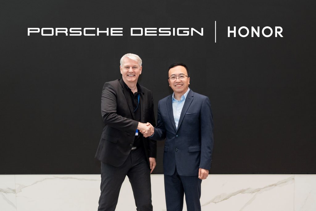 HONOR in Porsche Design združujeta moči: 2024 bosta na Kitajskem predstavila prvo skupno razvito pametno napravo