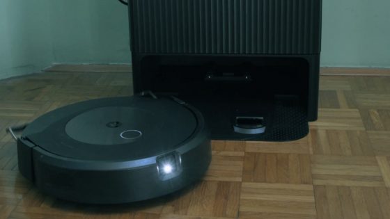Test iRobot Roomba Combo i5 – za vsakega zadovoljiv pomočnik - Računalniške  novice