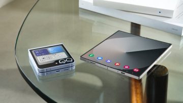 Samsung je pri oblikovanju najnovejše generacije telefonov Galaxy Z serije poskrbel za eleganco in trajnost. Foto: Samsung