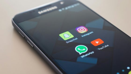 Snapchat pubblicherà annunci insieme ai messaggi