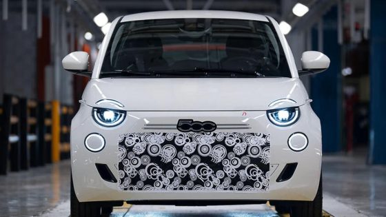 Fiat 500 Hybrid: povratek z motorjem na notranje izgorevanje