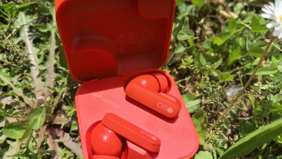 Test slušalk CMF Buds – za 30 € jim ne morem veliko očitati