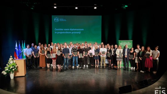 Podelitev diplom, priznanj in promocija doktorjev znanosti FIŠ. Avtor vseh fotografij: Luka Rifelj