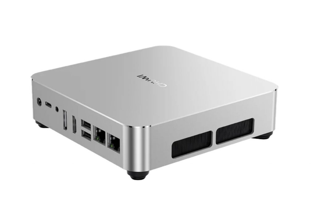 CHUWI AuBox Mini PC - zavzame malo prostora, od njega pa imate veliko. Foto: CHUWI