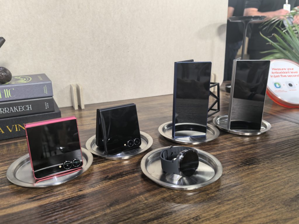 Samsung Galaxy Z Fold7 in Galaxy Z Flip7 – prišla, videla, zmagala