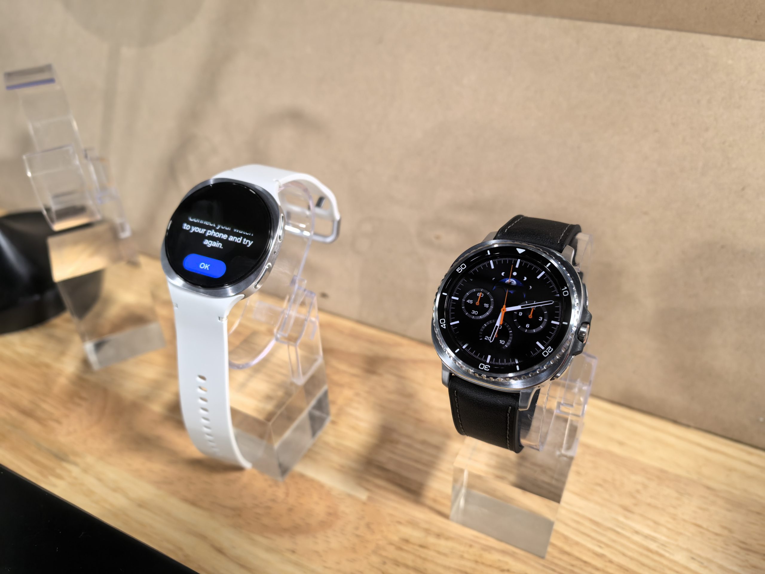 Samsung Galaxy Watch8 pametna ura 1