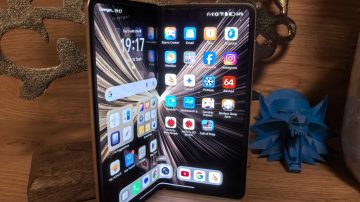 HONOR Magic V5 ali Samsung Galaxy Z Fold7? To se bomo spraševali do naslednjega leta.