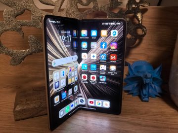 HONOR Magic V5 ali Samsung Galaxy Z Fold7? To se bomo spraševali do naslednjega leta.