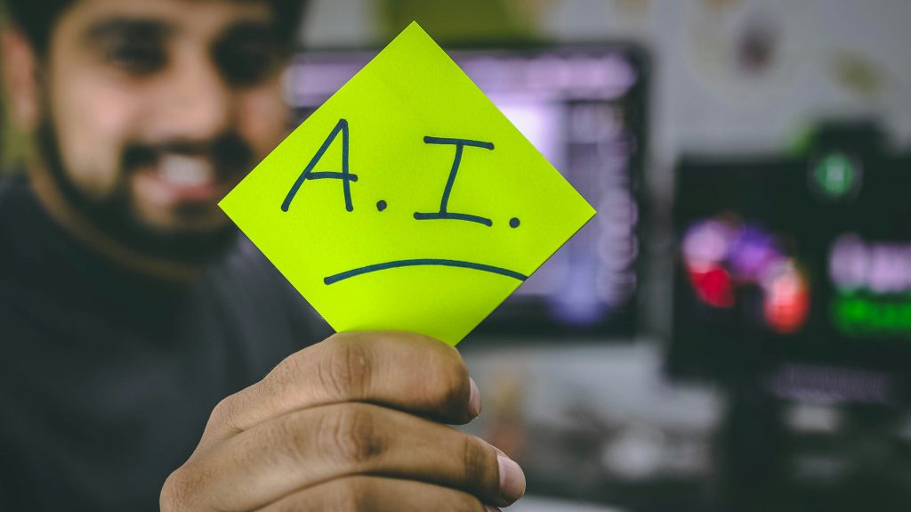 Veščine umetne inteligence prinašajo do 43 % višje plače