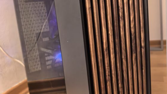 Test Tuxedo Atlas XL – kaj ti bo Windows, če imaš lahko Linux računalnik