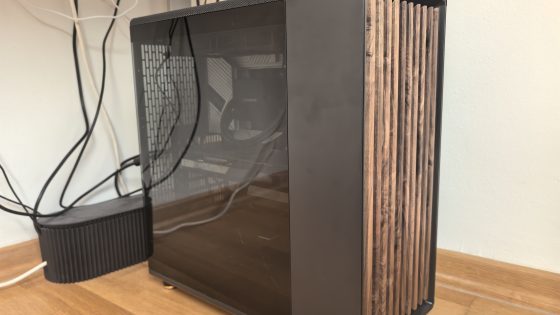 Test Tuxedo Atlas XL – kaj ti bo Windows, če imaš lahko Linux računalnik