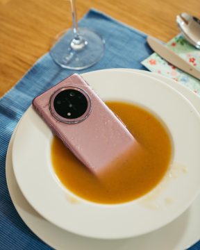 HONOR Magic7 Lite predstavlja enega najvidnejših primerov odpornosti v ponudbi.