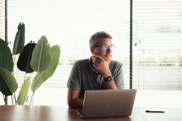 Peter Mesarec: "Podjetja z današnjim začetkom strateške uporabe bodo jutri prevzela vodilni položaj na trgu, saj bodo drastično skrajšala čas operativnih nalog."