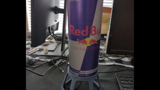 Strokovnjak ustvaril osupljiv Red Bull mini-PC z Raspberry Pi 5!