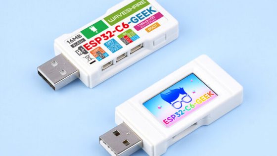 Vsestranska razvojna ploščica v obliki USB ključka s podporo za Wi-Fi 6