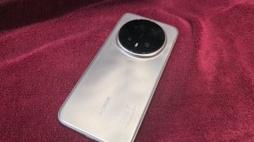 HONOR je prvi od največjih proizvajalcev, ki je za leto 2026 v Evropi predstavil svoj najboljši telefon – HONOR Magic8 Pro.