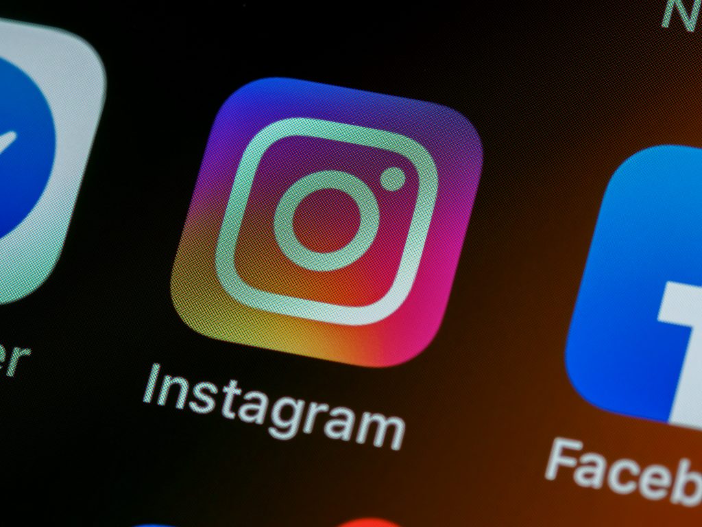 Meta pripravlja premium naročnine za WhatsApp in Instagram