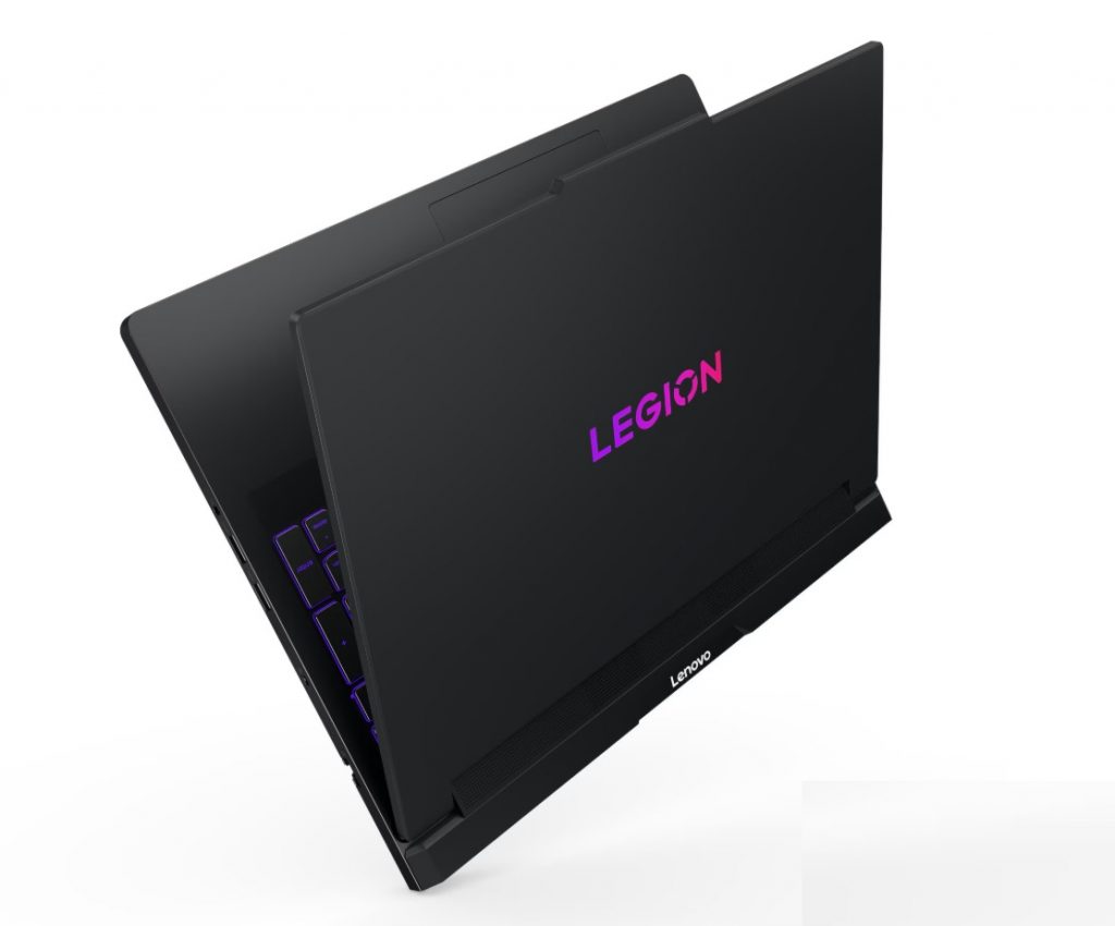 Super prenosnik z RTX 5080 – Lenovo LEGION Pro 7