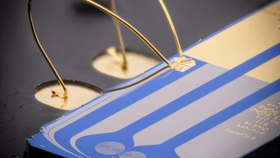 Najmanjši kondenzator na svetu odpira vrata novi generaciji super-kompaktnih naprav