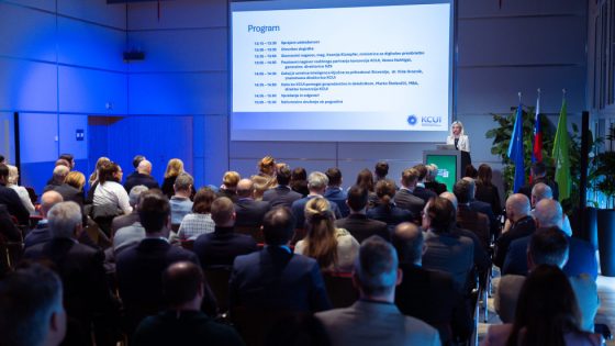 Zaživel Kompetenčni center za umetno inteligenco Slovenije